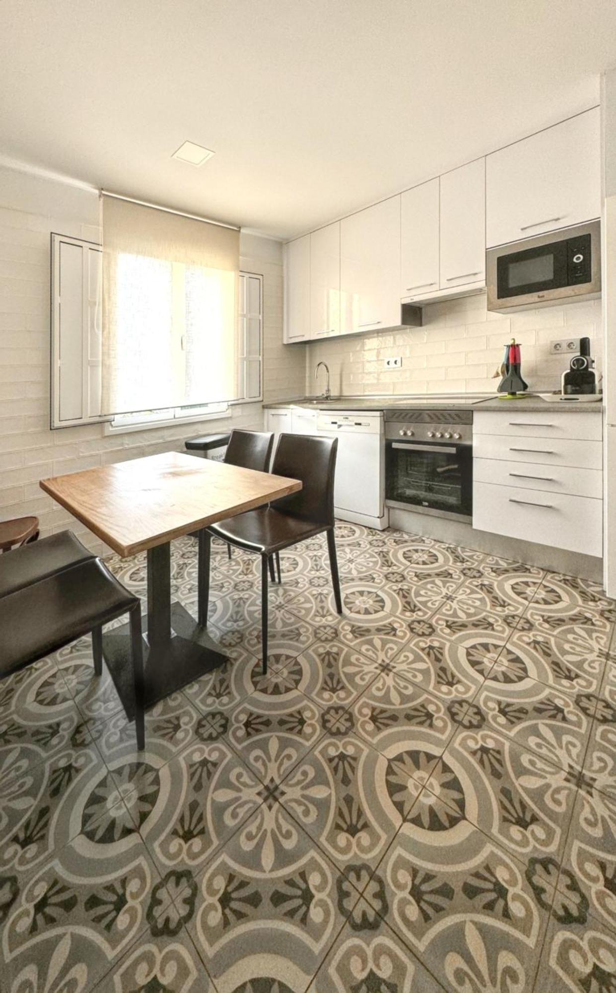 Beautiful Holiday Home In Po De Llanes With Sea View Eksteriør billede